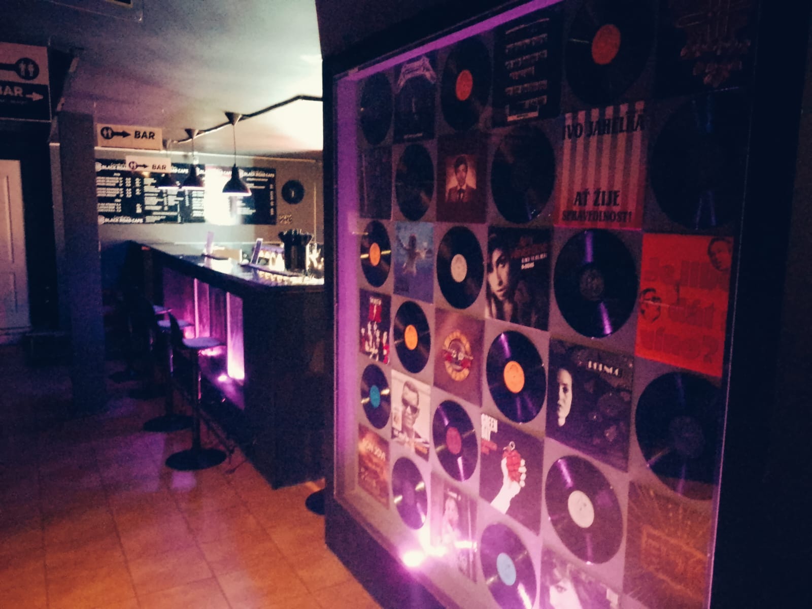 Black Road Cafe